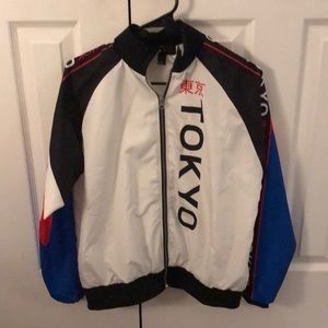Women’s Tokyo windbreaker